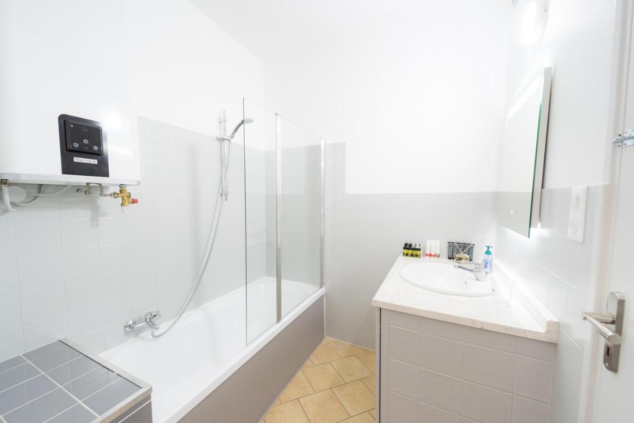 Ravissant Triplex Et Duplex Au Centre De Pont St Esprit Lejlighed Eksteriør billede
